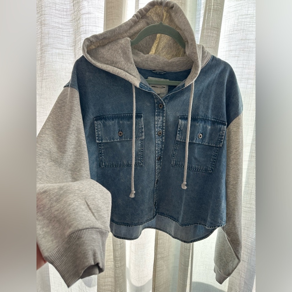 American Eagle Outfitters Light Blue Denim/ Hoodie/ Button Up NWOT!